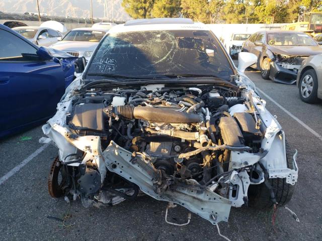 Photo 5 from auction – 2017 LEXUS IS 200T with VIN JTHBA1D2XH5040705