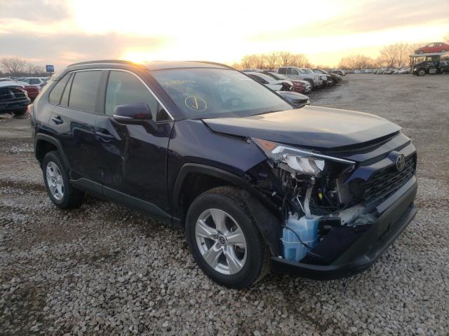 Photo 4 from auction – 2021 TOYOTA RAV4 XLE with VIN 2T3P1RFV2MW194941