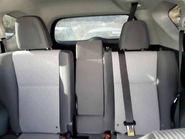 Photo 10 from auction – 2015 TOYOTA RAV4 LE with VIN JTMBFREV1FD108760