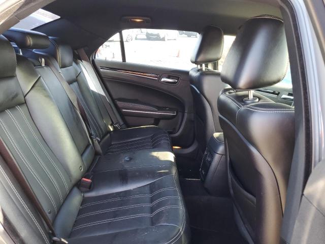 Photo 10 from auction – 2019 CHRYSLER 300 S with VIN 2C3CCABG2KH689398