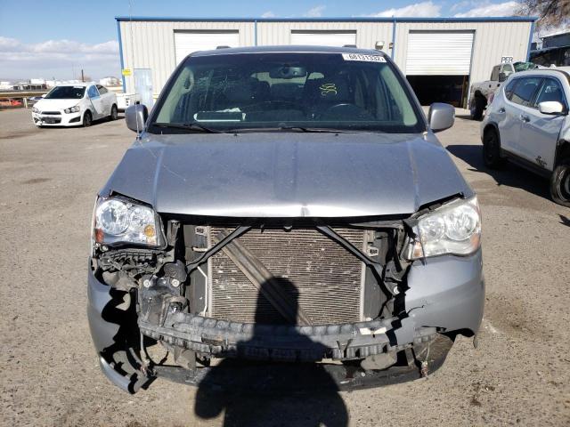 Photo 5 from auction – 2015 CHRYSLER TOWN & COU with VIN 2C4RC1BG5FR535211