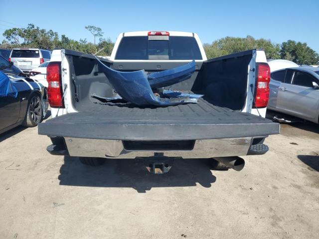 Photo 6 from auction – 2018 CHEVROLET SILVERADO with VIN 1GC4K0EY4JF214711