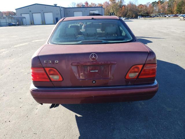 Photo 6 from auction – 1999 MERCEDES-BENZ E 320 with VIN WDBJF65H2XA809183