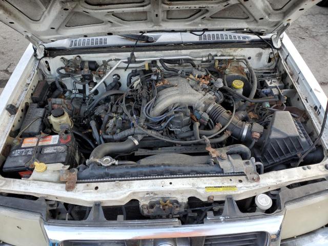 Photo 11 from auction – 2000 NISSAN FRONTIER C with VIN 1N6ED27Y8YC327478