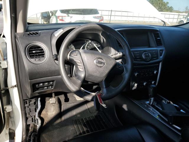 Photo 8 from auction – 2017 NISSAN PATHFINDER with VIN 5N1DR2MN7HC684818