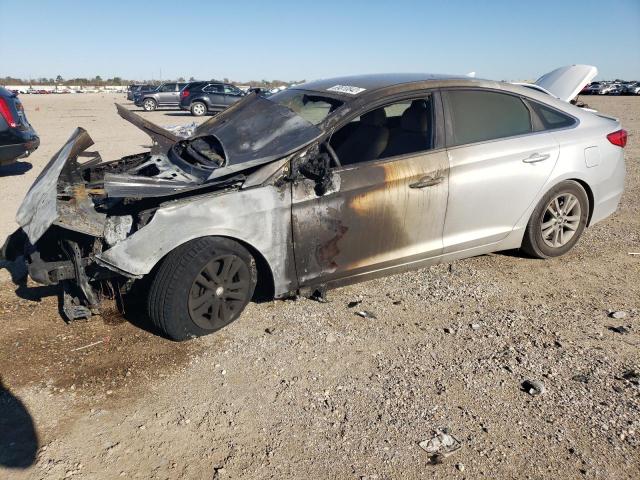 HYUNDAI SONATA SE 2015 with VIN 5NPE24AF8FH068438 - Photo from auction