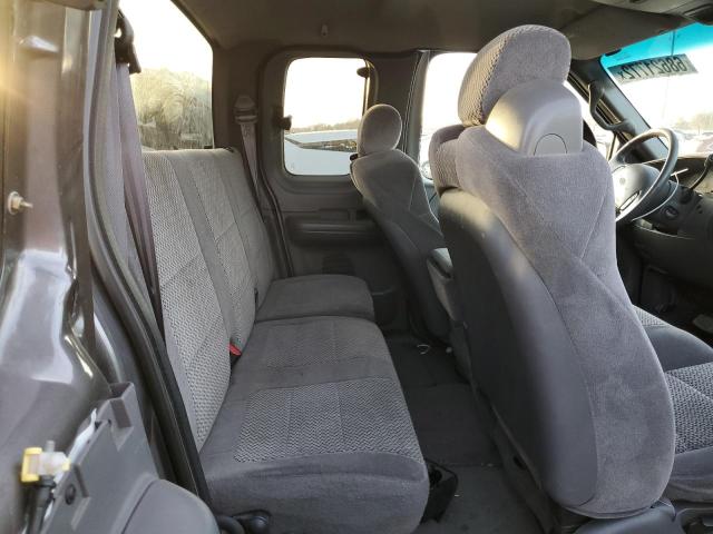 Photo 10 from auction – 2002 FORD F150 with VIN 1FTRX18L92KB06431