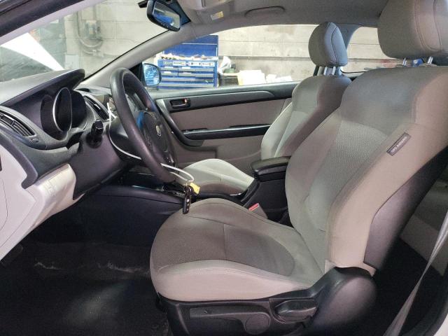 Photo 7 from auction – 2011 KIA FORTE KOUP with VIN KNAFU6A21B5399750