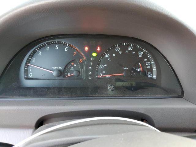 Photo 9 from auction – 2002 TOYOTA CAMRY LE with VIN 4T1BE30K12U578628