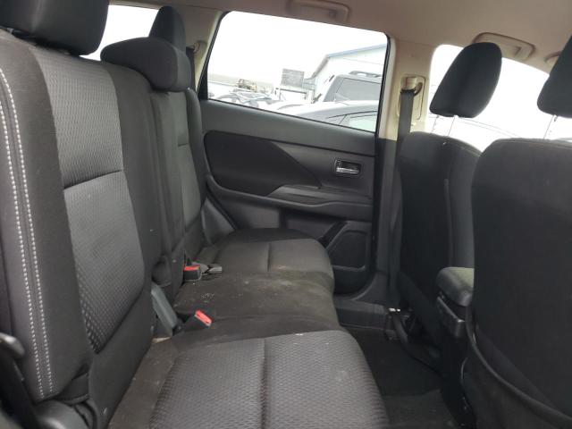 Photo 11 from auction – 2018 MITSUBISHI OUTLANDER with VIN JA4AZ3A33JZ058843