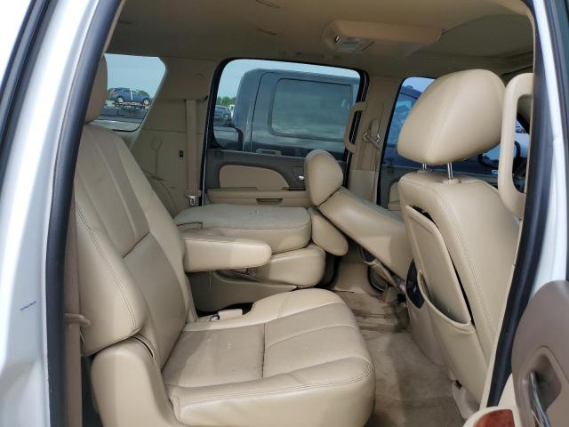 Photo 11 from auction – 2011 CHEVROLET SUBURBAN K with VIN 1GNWKMEG5BR230026