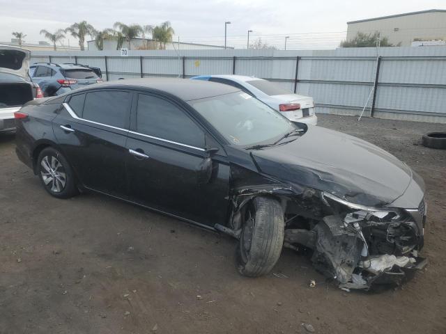 Photo 4 from auction – 2019 NISSAN ALTIMA S with VIN 1N4BL4BVXKN310569