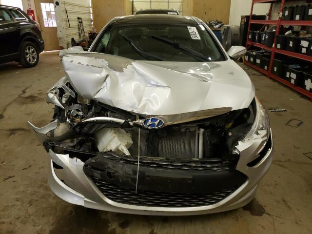 Photo 5 from auction – 2014 HYUNDAI SONATA HYB with VIN KMHEC4A46EA108111