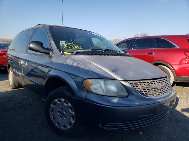 Photo 4 from auction – 2002 CHRYSLER TOWN & COU with VIN 2C4GP443X2R747524