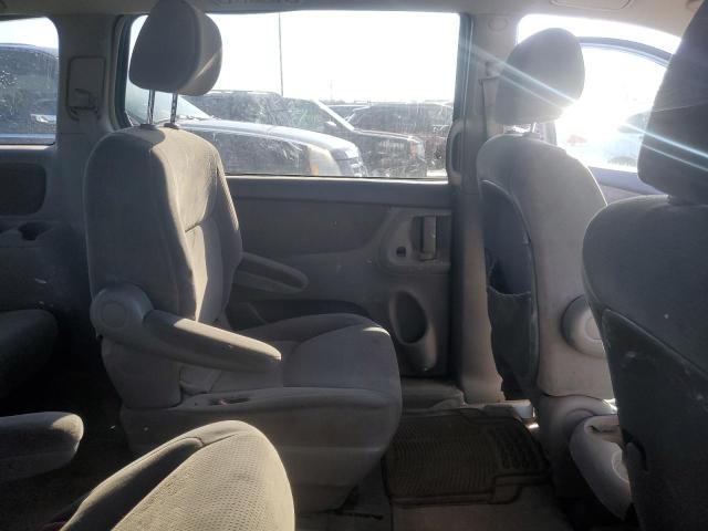 Photo 11 from auction – 2004 TOYOTA SIENNA CE with VIN 5TDZA23CX4S185988