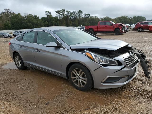 Photo 4 from auction – 2017 HYUNDAI SONATA SE with VIN 5NPE24AF2HH555606