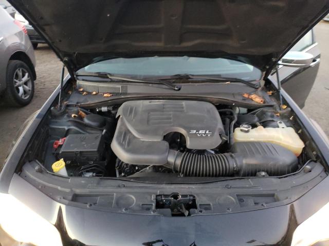 Photo 11 from auction – 2016 CHRYSLER 300C with VIN 2C3CCAKG0GH325438