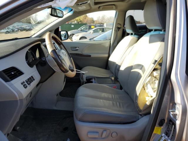 Photo 7 from auction – 2013 TOYOTA SIENNA XLE with VIN 5TDDK3DC7DS050169