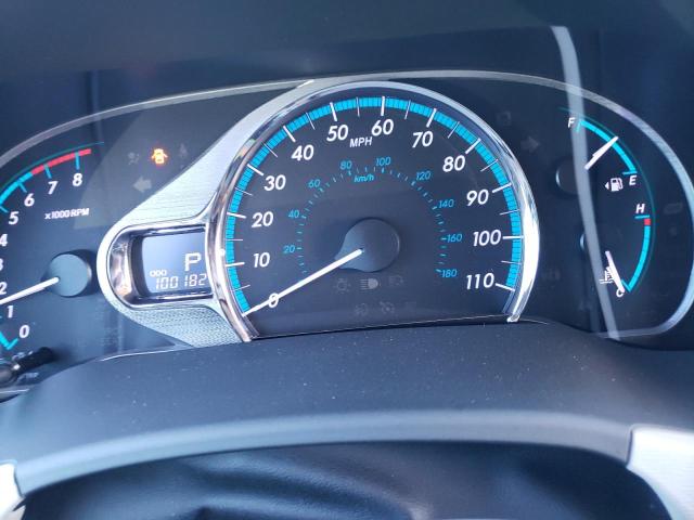 Photo 9 from auction – 2014 TOYOTA SIENNA XLE with VIN 5TDYK3DC9ES447613