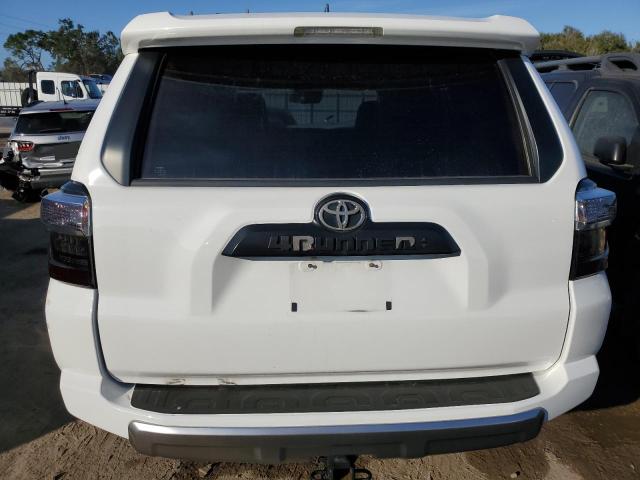 Photo 6 from auction – 2020 TOYOTA 4RUNNER SR with VIN JTEBU5JR1L5744264