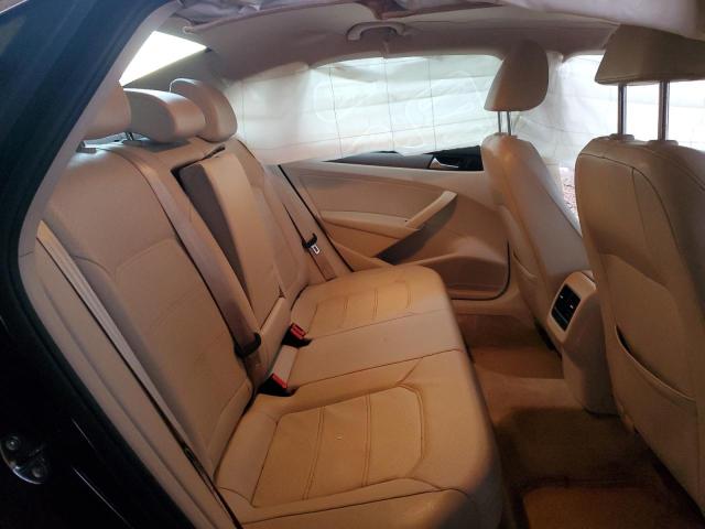 Photo 10 from auction – 2014 VOLKSWAGEN PASSAT SE with VIN 1VWBS7A39EC033795