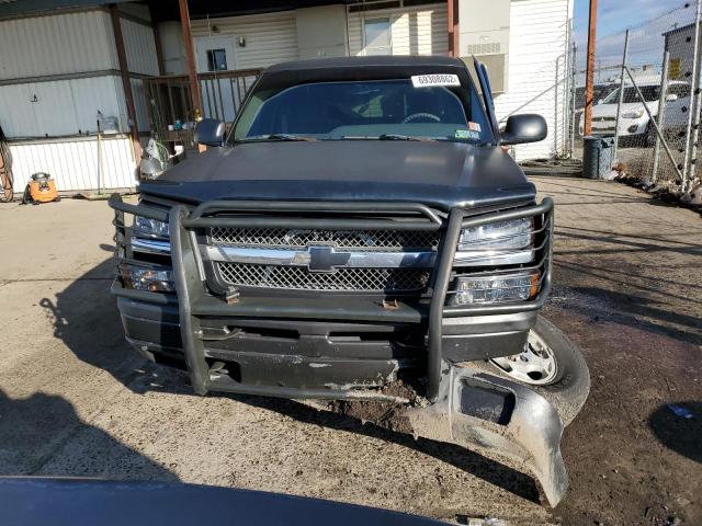 Photo 5 from auction – 2003 CHEVROLET SILVERADO with VIN 2GCEK19V831153187