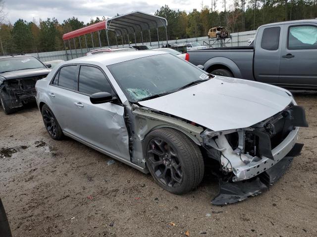 Photo 4 from auction – 2019 CHRYSLER 300 TOURIN with VIN 2C3CCAAG7KH758703