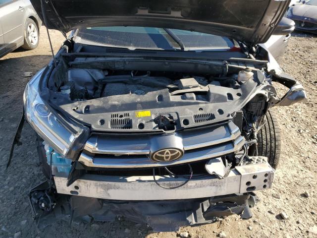 Photo 12 from auction – 2017 TOYOTA HIGHLANDER with VIN 5TDDZRFH0HS376943