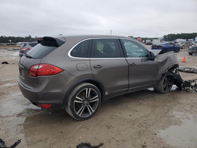Photo 3 from auction – 2013 PORSCHE CAYENNE with VIN WP1AA2A2XDLA02029