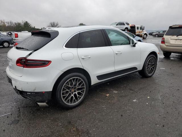 Photo 3 from auction – 2016 PORSCHE MACAN S with VIN WP1AB2A55GLB42534