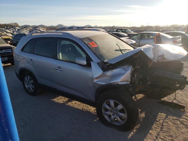 Photo 4 from auction – 2013 KIA SORENTO LX with VIN 5XYKT4A20DG402219