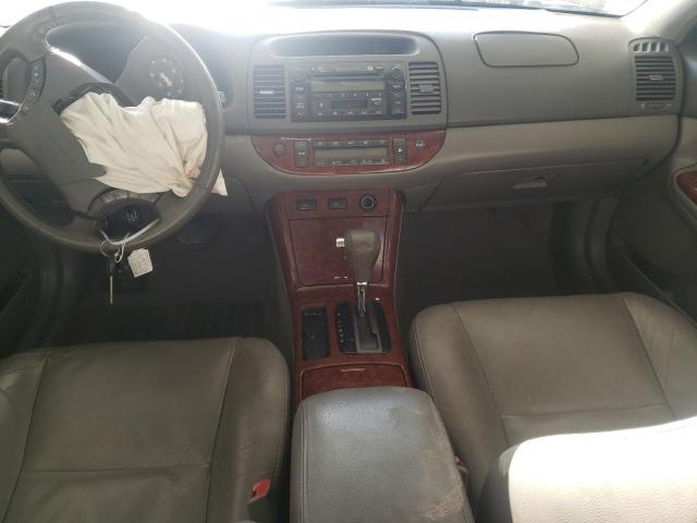 Photo 8 from auction – 2005 TOYOTA CAMRY LE with VIN 4T1BF30K25U600010