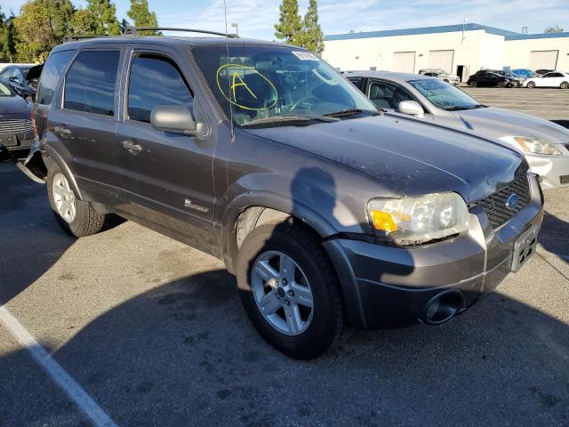 Photo 4 from auction – 2006 FORD ESCAPE HEV with VIN 1FMCU95H86KA25693