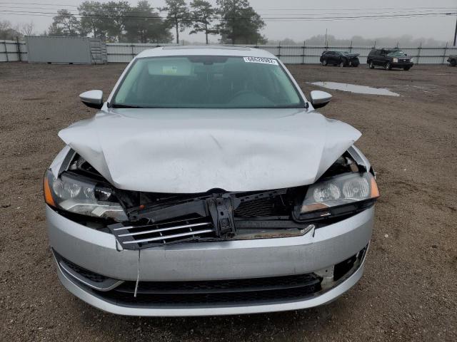 Photo 5 from auction – 2012 VOLKSWAGEN PASSAT SE with VIN 1VWBN7A37CC054164
