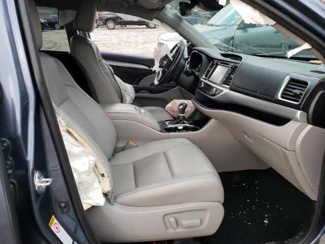 Photo 7 from auction – 2018 TOYOTA HIGHLANDER with VIN 5TDJZRFH8JS913583