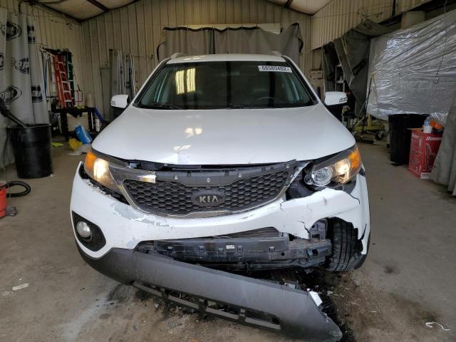 Photo 5 from auction – 2013 KIA SORENTO EX with VIN 5XYKU3A64DG407773