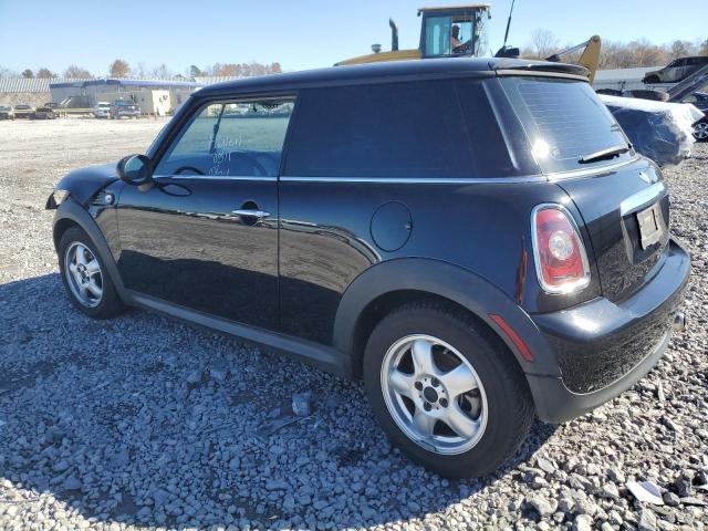 Photo 2 from auction – 2010 MINI COOPER with VIN WMWMF3C52ATZ65710