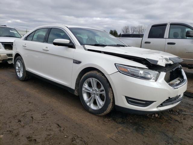 Photo 4 from auction – 2016 FORD TAURUS SEL with VIN 1FAHP2H88GG118227
