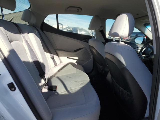 Photo 10 from auction – 2011 KIA OPTIMA LX with VIN KNAGM4A73B5070388