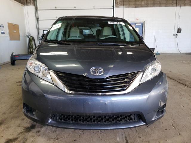 Photo 5 from auction – 2014 TOYOTA SIENNA LE with VIN 5TDKK3DC9ES507461