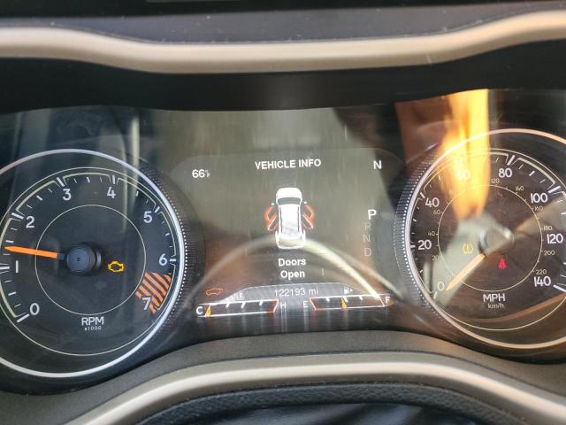 Photo 9 from auction – 2015 JEEP CHEROKEE L with VIN 1C4PJLDB3FW747042