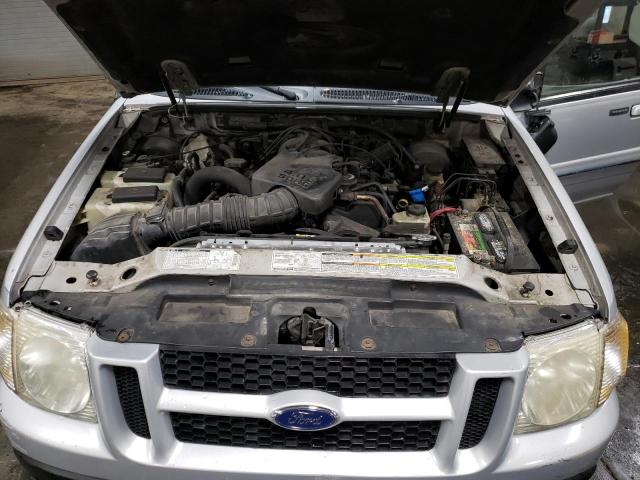 Photo 11 from auction – 2001 FORD EXPLORER with VIN 1FMZU77E41UC07812