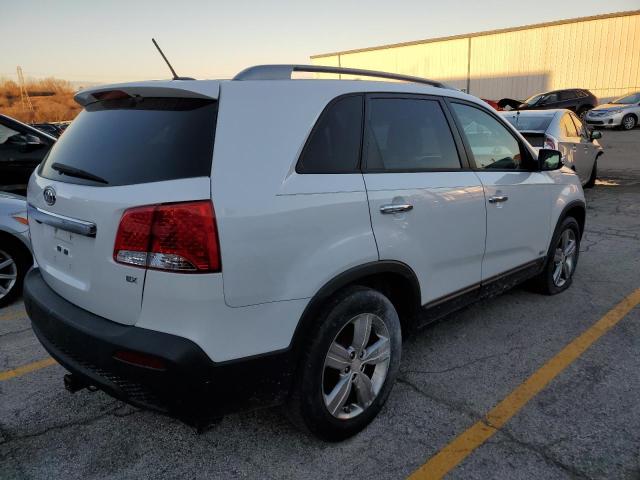 Photo 3 from auction – 2013 KIA SORENTO EX with VIN 5XYKUCA67DG314665