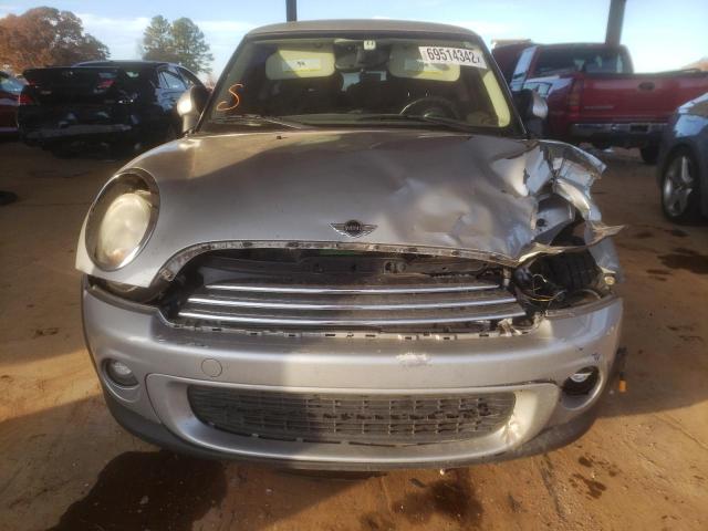 Photo 5 from auction – 2011 MINI COOPER with VIN WMWSU3C54BT095134