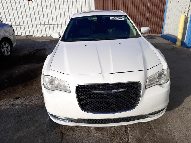 Photo 5 from auction – 2016 CHRYSLER 300 LIMITE with VIN 2C3CCAAG8GH198164