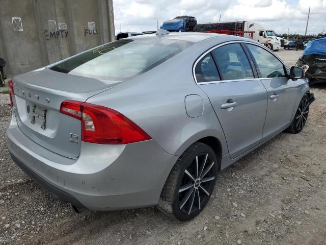Photo 3 from auction – 2011 VOLVO S60 T6 with VIN YV1902FHXB2008107