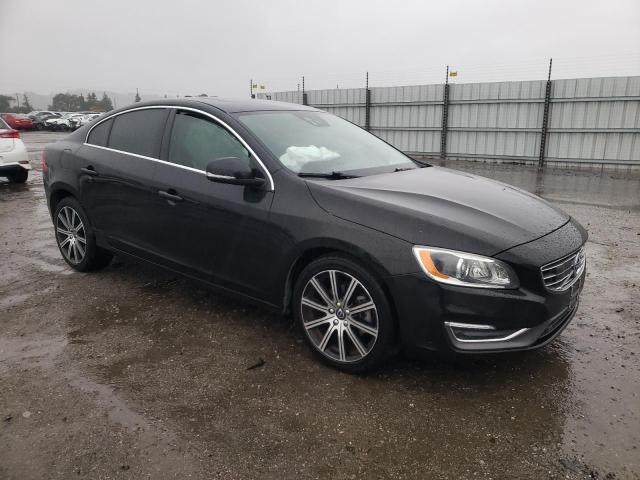 Photo 4 from auction – 2016 VOLVO S60 PLATIN with VIN LYV402FM1GB096161