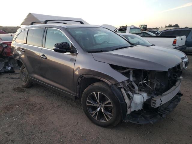 Foto 4 de la subasta – 2016 TOYOTA HIGHLANDER con VIN 5TDKKRFH4GS501159