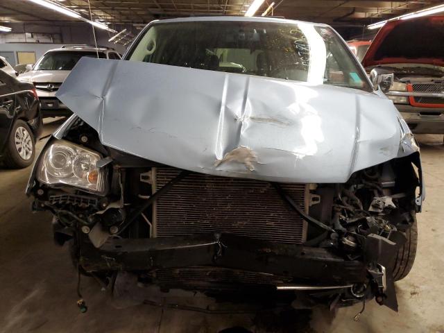 Photo 5 from auction – 2013 CHRYSLER TOWN & COU with VIN 2C4RC1GG4DR588911