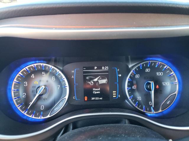 Photo 9 from auction – 2018 CHRYSLER PACIFICA T with VIN 2C4RC1FG1JR280236